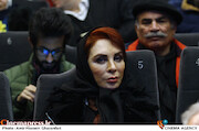 افسانه بایگان در مراسم اختتامیه ششمین جشنواره نوشتار سینمای ایران