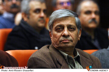 «احمد ضابطی‌ جهرمی» صاحب «نشان عالی خورشید» می‌شود