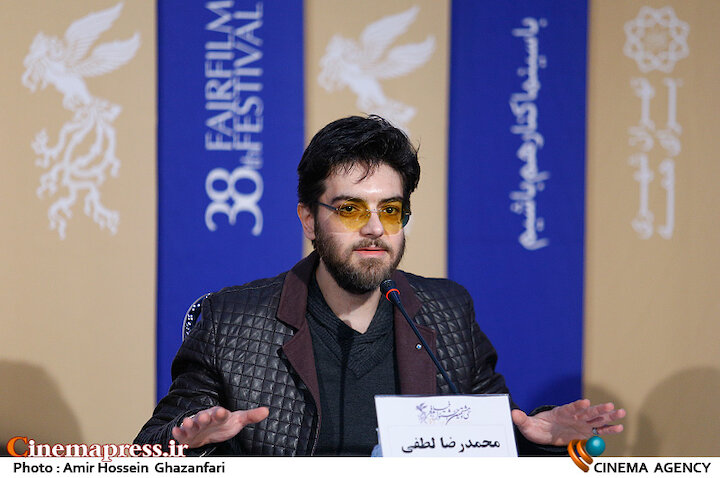 لطفی: رئیس سازمان سینمایی به جای رفع معضلات سینما، سفر می کند/ نتیجه عملکرد مدیران فعلی، فرار مخاطب از سالن های سینما است! محمدرضا لطفی در نشست خبری فیلم سینمایی «تعارض»