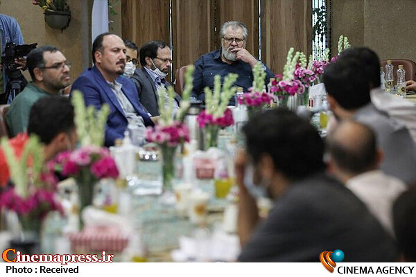 همفکری طیفی خاص از مستندسازان جبهه مقاومت در کافه نخلستان اوج مستندسازان جبهه مقاومت