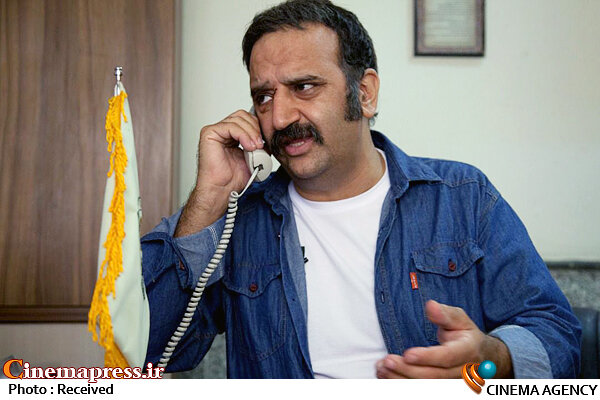 خبر منتشر شده در قبال کرونای من و توقف یک پروژه سینمایی صرفا یک شیطنت تبلیغاتی برای دیده شدن بیشتر آن اثر بود سریال «دادِستان»؛ علیرضا استادی