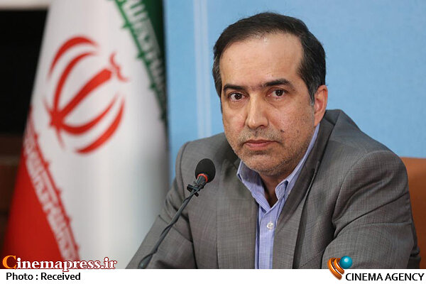 انتظامی: در مسیر تعاملی که با ستاد ملی مبارزه با کرونا طی شد، امید است که در جریان جشنواره به تحقق «سطح سوم» هم برسیم نشست خبری حسین انتظامی