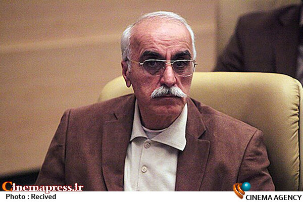 مودبیان: سال ها است عطای سینما را به لقایش بخشیده ام/ برنامه ریزهای ناکارآمد حوزه فرهنگ کار سینما و تلویزیون را به پسرفت کشانده اند! داریوش مودبیان