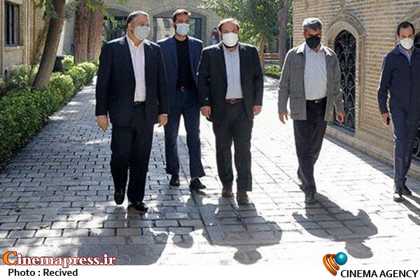 «سیدمهدی جوادی» رسما اداره «فارابی» را از «علیرضا تابش» تحویل گرفت سیدمهدی جوادی