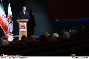 سخنرانی احمد امینی در مراسم شب «داریوش فرهنگ»