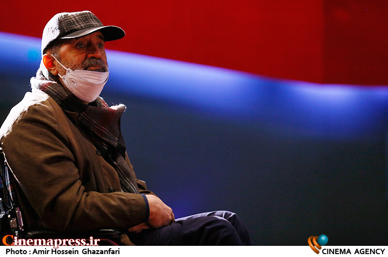 شورجه: امیدوارم «سینمای انقلاب اسلامی» به عالم تسری پیدا کند/چون این سینما متعهد و متشرع و با اخلاق است و با سینمای استکبار مقابله میکند مراسم شب «جمال شورجه»