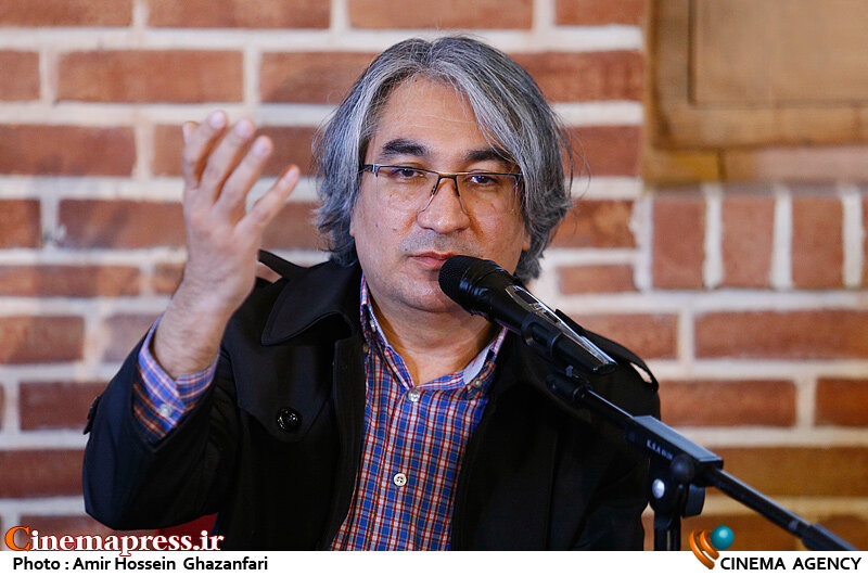 عباس کریمی در نشست تحلیلی «گام دوم سینما»