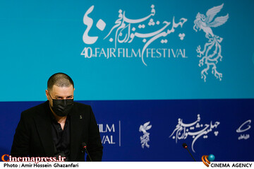 جواد عزتی در نشست خبری فیلم سینمایی«مرد بازنده»