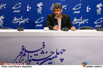 یزدان عشیری در نشست خبری مسعود نقاش‌زاده دبیر چهلمین جشنواره فیلم فجر