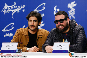 محسن کیایی و تورج الوند در نشست خبری فیلم سینمایی «نگهبان شب»