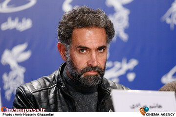 هاشم مرادی در نشست خبری فیلم سینمایی «ضد»