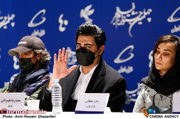 محمدرضا علیمردانی در نشست خبری فیلم سینمایی «نمور»