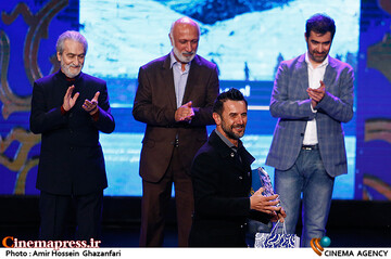 امین حیایی در مراسم اختتامیه چهلمین جشنواره فیلم فجر
