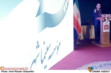 سخنرانی هاشم میرزاخانی در مراسم تجلیل از مالکین و سازندگان سالن‌های سینمایی سراسر کشور