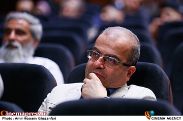 تضعیف «جشنواره ملی فیلم فجر» یا تبدیل آن به عرصه نزاع‌های داخلی، خواسته یا ناخواسته در راستای همان پروژه‌هایی است که هدف‌شان «تضعیف سرمایه اجتماعی و فرهنگی کشور» است