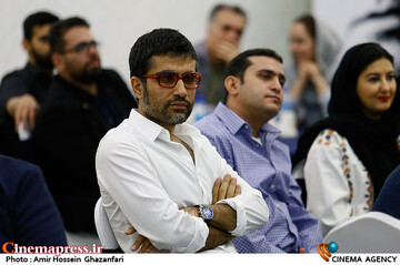 محمد کارت در اولین جشن کارگردانان سینمای ایران