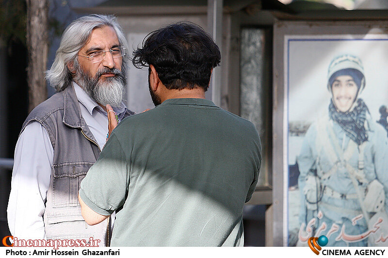 «محمد کاسبی» هیچگاه از عهد و پیمانی که در آغاز انقلاب با خدا و اولیای دین بسته بود کوتاه نیامد و پای اصول و باورهایش ایستاد «محمد کاسبی» هیچگاه از عهد و پیمانی که در آغاز انقلاب با خدا و اولیای دین بسته بود کوتاه نیامد و پای اصول و باورهایش ایستاد