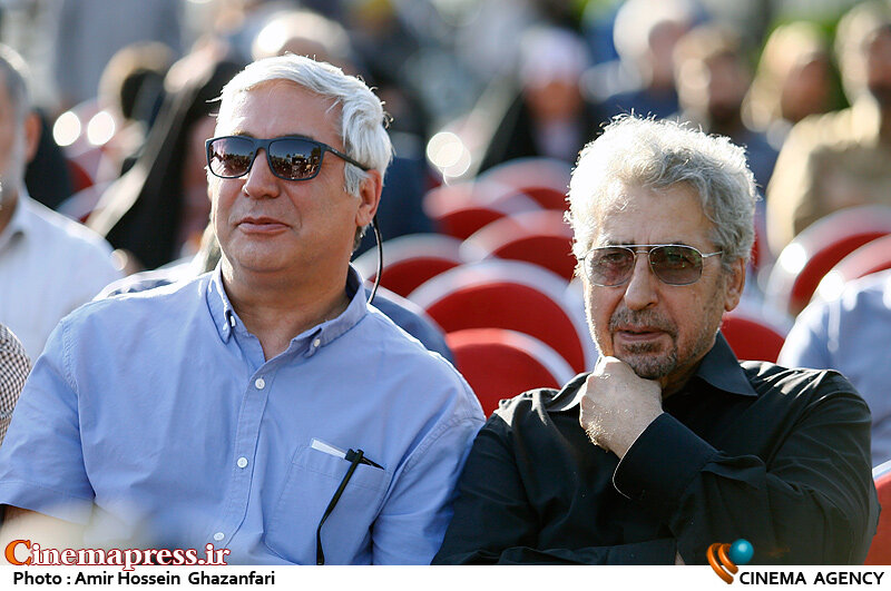 «بودجه» یا «شعور مدیریتی»؛ چه چیز مانع اولویت پیدا کردن تولید «سریالهای استراتژیک» در رسانه ملی میشود؟ مسعود جعفری جوزانی و ابراهیم حاتمی کیا در مراسم چهلمین روز درگذشت مرحوم نادر طالب زاده