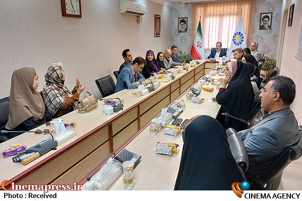 برگزاری جلسه مجریان شبکه جهانی جام جم با مدیر شبکه