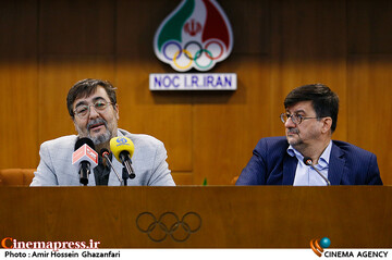 عبدالحمید احمدی و سید مجتبی علوی در نشست رسانهای سیزدهمین جشنواره فیلم و عکس ورزشی ایران