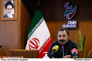 علی سامعی در نشست رسانه‌ای سیزدهمین جشنواره فیلم و عکس ورزشی ایران