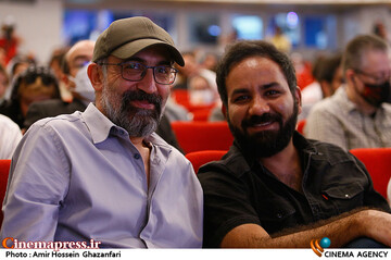 امید شمس و هادی حجازی فر در مراسم اختتامیه هشتمین جشنواره بین‌المللی فیلم شهر