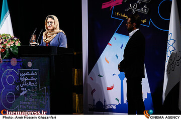منیر قیدی در سم اختتامیه هشتمین جشنواره بین‌المللی فیلم شهر