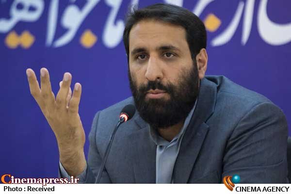 برخیها راه افتادهاند تا «میادین» را محدود کنند/ «حضرت آقا» تجمعات را از طریق «تلویزیون» مشاهده میکنند! برخیها راه افتادهاند تا «میادین» را محدود کنند/ «حضرت آقا» تجمعات را از طریق «تلویزیون» مشاهده میکنند!