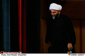 حجتالاسلام والمسلمین محمد قمی در آیین تکریم و معارفه معاونت هنری حوزه هنری