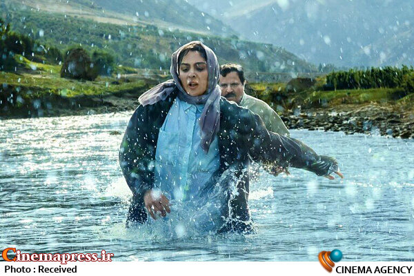 «کانون پرورش فکری» با «در آغوش درخت» به هفته فیلم ایران در «زاگرب» میرود فیلم سینمایی در آغوش درخت