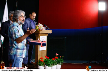 عباس کریمی در مراسم ضیافت قلم