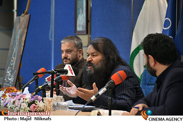 نشست خبری چهلویکمین جشنواره بینالمللی تئاتر فجر