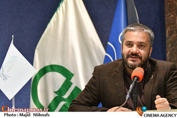 علیرضا سعیدی در نشست خبری چهل‌و‌یکمین جشنواره‌ بین‌المللی تئاتر فجر