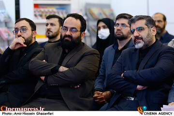 محمدمهدی اسماعیلی و احمد عبودتیان در مراسم افتتاحیه هشتمین جشنواره و نمایشگاه ایران نوشت