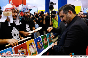 محمدمهدی اسماعیلی در مراسم افتتاحیه هشتمین جشنواره و نمایشگاه ایران نوشت