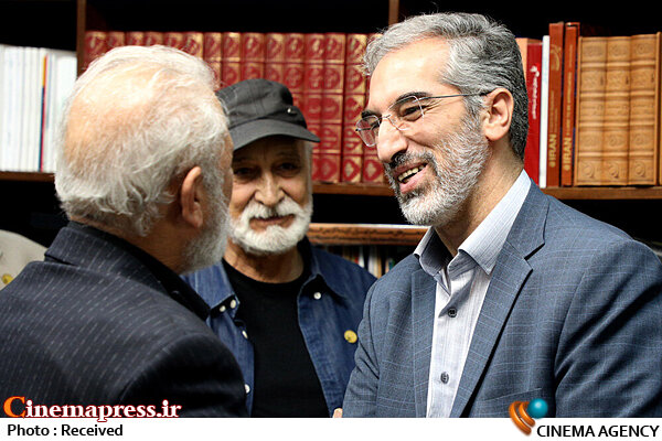 سالاری: طبق روال معمول در سه ماهه ابتدای هر سال در بسیاری از نهادهای اجرایی مشکلاتی درخصوص کمکهای مالی وجود دارد که به مرور حل و فصل میشود محمود سالاری