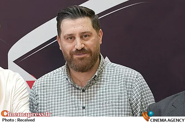 صالحی: مافیا در سینما ریشه دوانده و مدیرانی که دنبال عکس یادگاری گرفتن با این و آن هستند تدبیری برای رفع معضلات سینما ندارند/ قانون پخش مضحک است! سید مجید صالحی کارگردان سینما