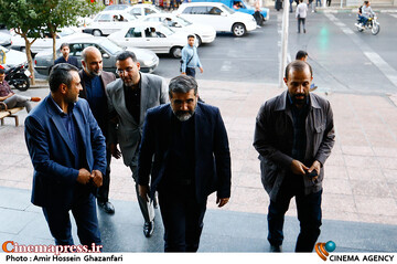 حضور محمدمهدی اسماعیلی وزیر فرهنگ و ارشاد اسلامی در سینما آزادی