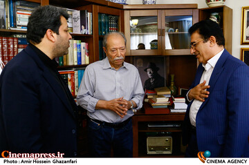دیدار رئیس سازمان سینمایی با استاد علی نصیریان