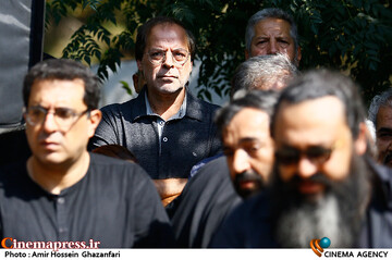 عبدالجبار کاکایی در مراسم تشییع و خاکسپاری پیکر مرحوم امین تارخ