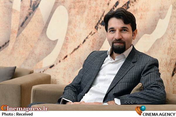 قنبری: وزارت ارشاد می تواند با کمک بلاعوض و همچنین خرید بلیت برای نهادها کمی وضعیت سینما را بهبود بخشد/ اکران نیم بها طرحی شکست خورده است محمد قنبری مدیر پردیس سینمایی مگامال