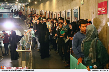 پنجمین روز سی و نهمین جشنواره بین‌المللی <a href='https://sayeb.ir/tag/%d9%81%db%8c%d9%84%d9%85-%da%a9%d9%88%d8%aa%d8%a7%d9%87'>فیلم کوتاه</a> تهران