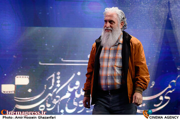 امید وفایی در اختتامیه سی و نهمین جشنواره بین‌المللی فیلم کوتاه تهران