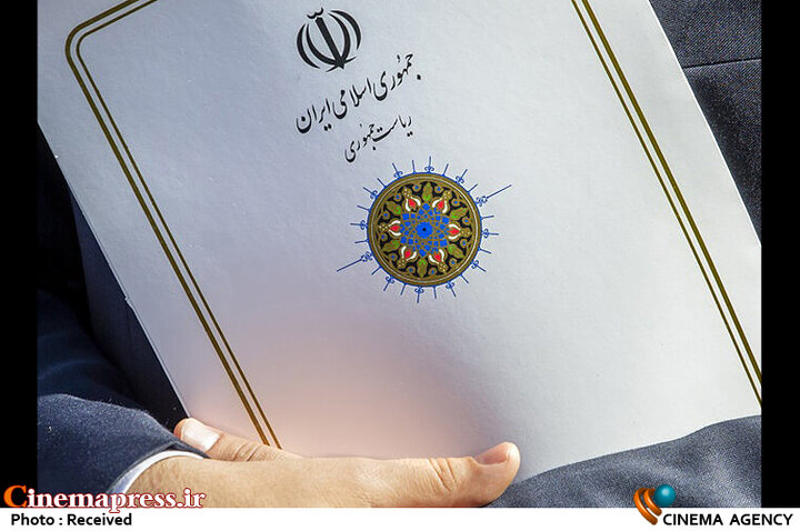 «کابینه ۱۹ نفری» نخستین آزمون «دولت چهاردهم» و «مجلس دوازدهم»