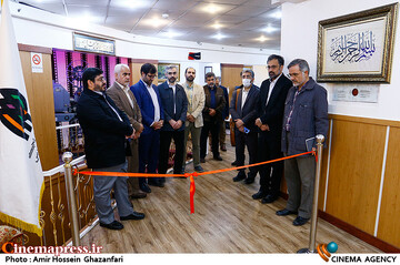 مراسم افتتاح نمایشگاه کارتون و کاریکاتور «به خاطر یکمشت دلار»