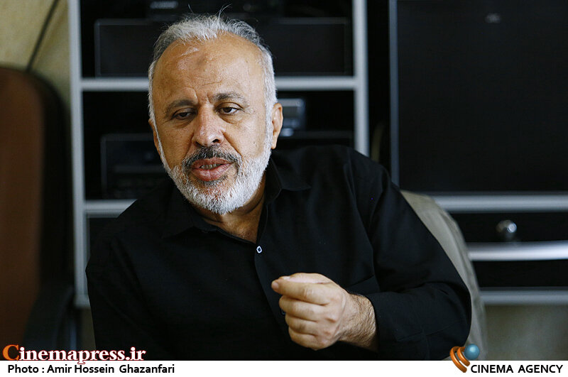«تاریخ انقلاب اسلامی» به قبل و بعد از «جنگ رمضان» تقسیم خواهد شد/ «هنرمندان» در هر صنفی این برهه تاریخی را که باعث افتخار هر ایرانی است منعکس خواهند کرد و به تصویر خواهند کشید «تاریخ انقلاب اسلامی» به قبل و بعد از «جنگ رمضان» تقسیم خواهد شد/ «هنرمندان» در هر صنفی این برهه تاریخی را که باعث افتخار هر ایرانی است منعکس خواهند کرد و به تصویر خواهند کشید