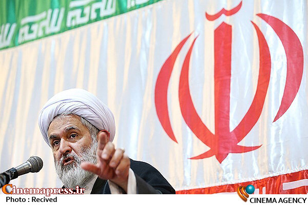 «رسانه» دیگر یک «پیوست جنگ» نیست بلکه در «متن جنگ» قرار دارد/ «مأموریت رسانه» امروز تنها این نیست که بگوید «چه اتفاقی افتاده است»/ «آینده» را کسانی می‌سازند که «روایت درست» را به «حرکت اجتماعی» تبدیل می‌کنند