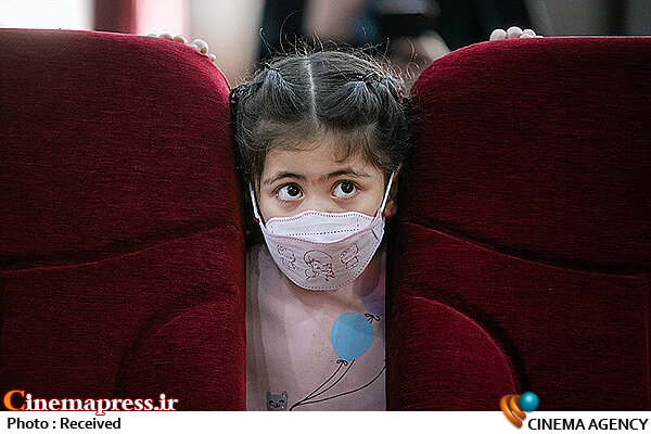 سیاستگذاریهای «بنیاد سینمایی فارابی» نتیجهای جز به فراموشی سپرده شدن «سینمای کودک و نوجوان» به دنبال نداشت سالن سینما؛ کودک