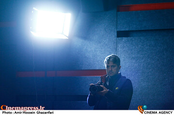 نشست نقد و بررسی فیلم سینمایی بی آبان