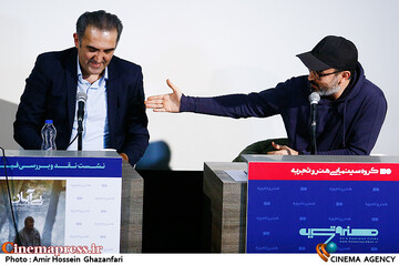 نشست نقد و بررسی فیلم سینمایی بی آبان